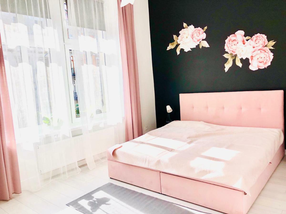 Legnica Apartament 82M2 Delux 5 Bagian luar foto
